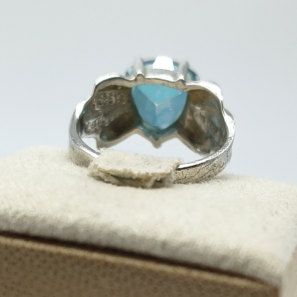 Vintage Sterling Silver Trillion Cut Mystic Topaz Ring Size 6 - Picture 8 of 14